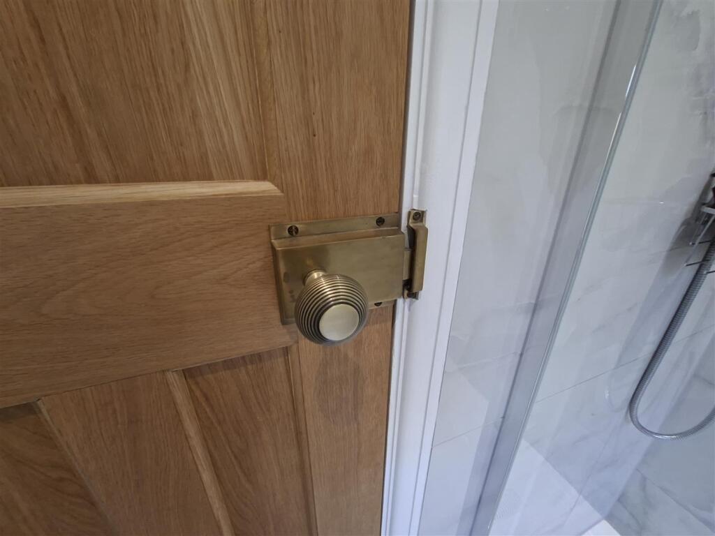 Solid Oak Doors