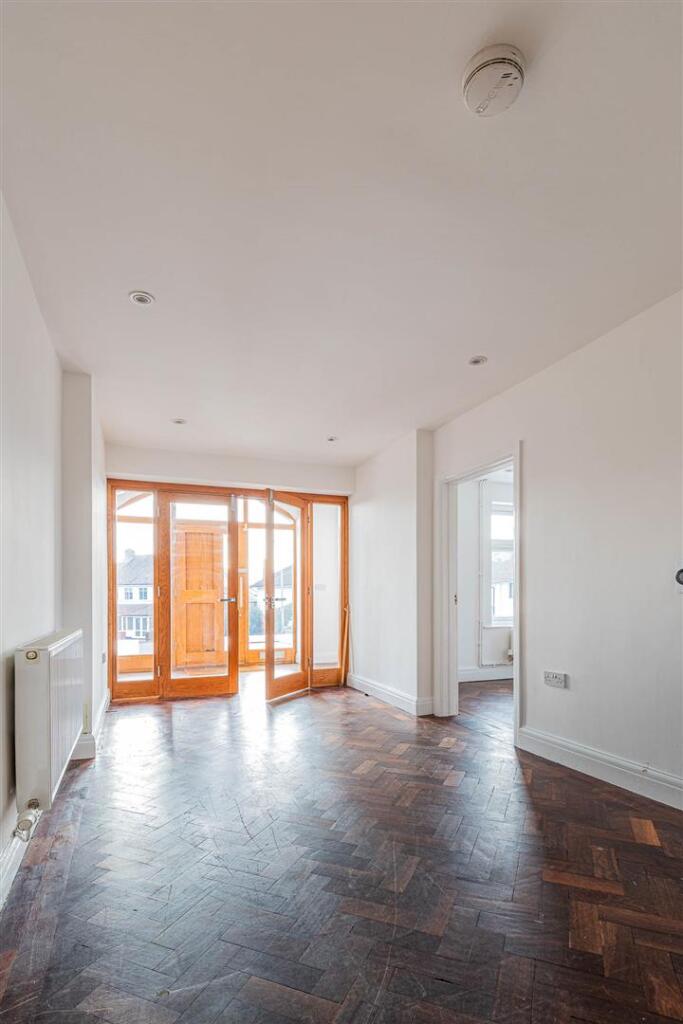 Bronwydd Close 6-21.jpg