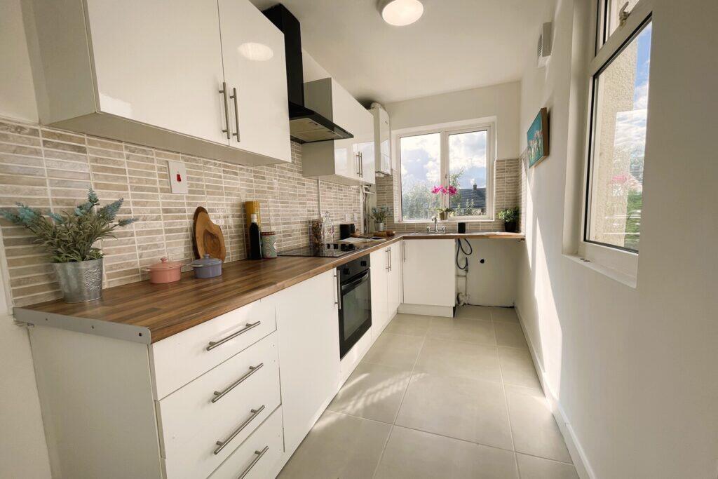 Derbyshire Lane- Kitchen