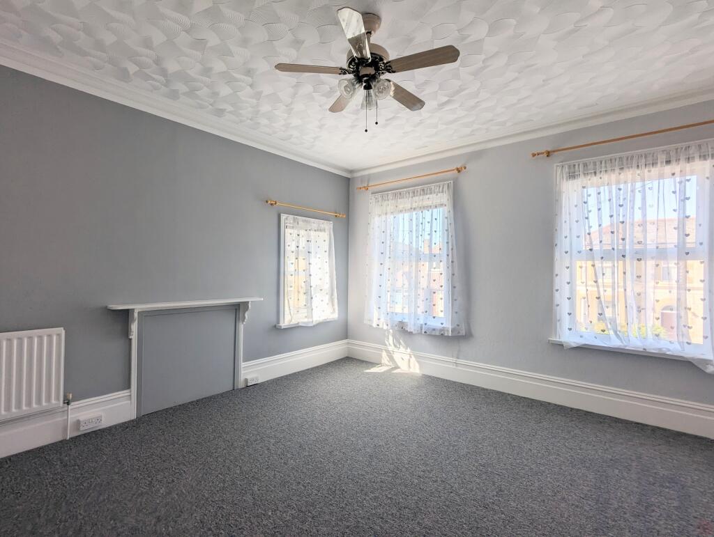 PXL_20250430_093244102