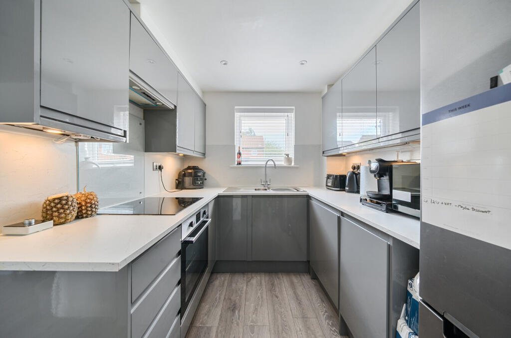 1305303-7-6842fb2...