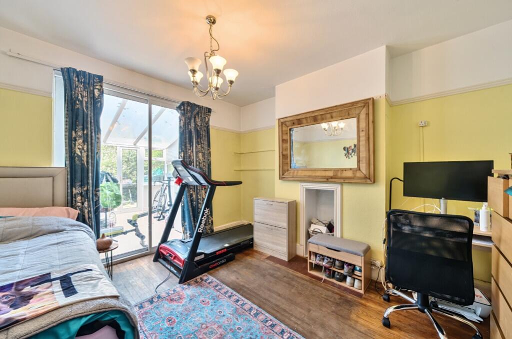 12-681cc8e427ff5-1289296-ARW-12-1