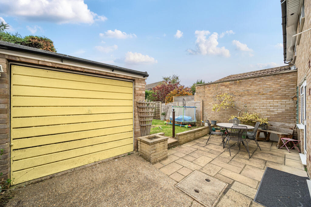 1363356-4-68e8ff0...