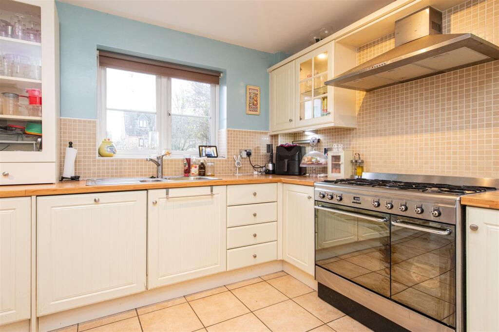 home-831.jpg