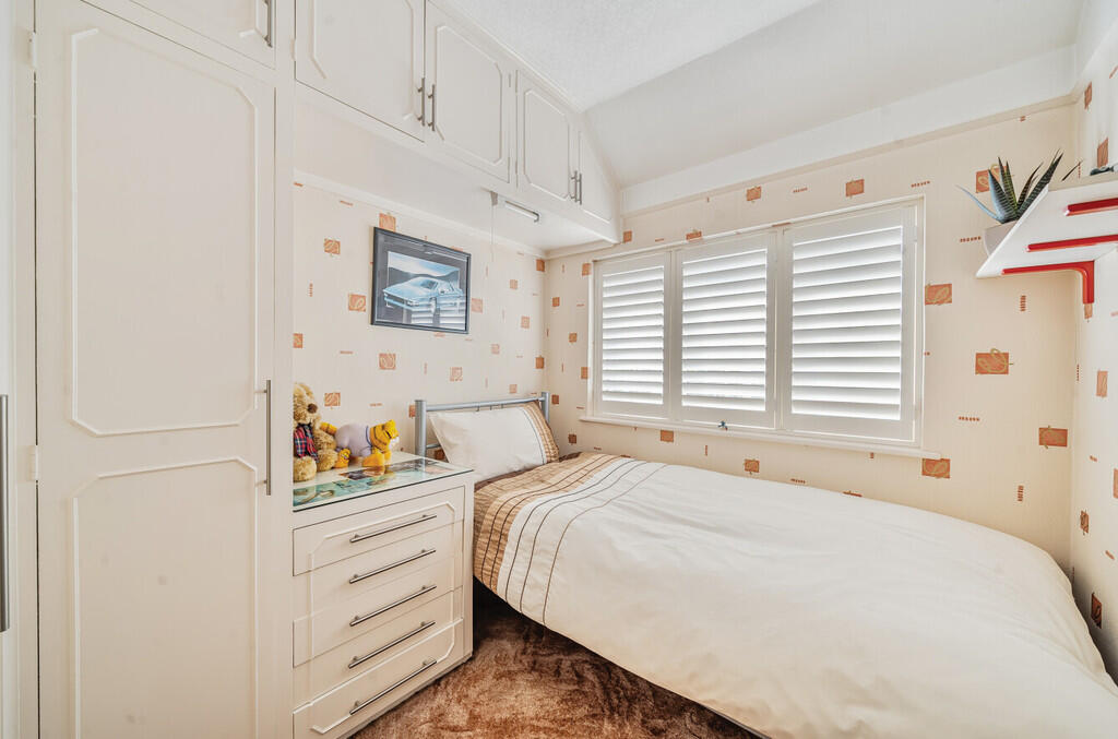 1293689-23-682cc3...