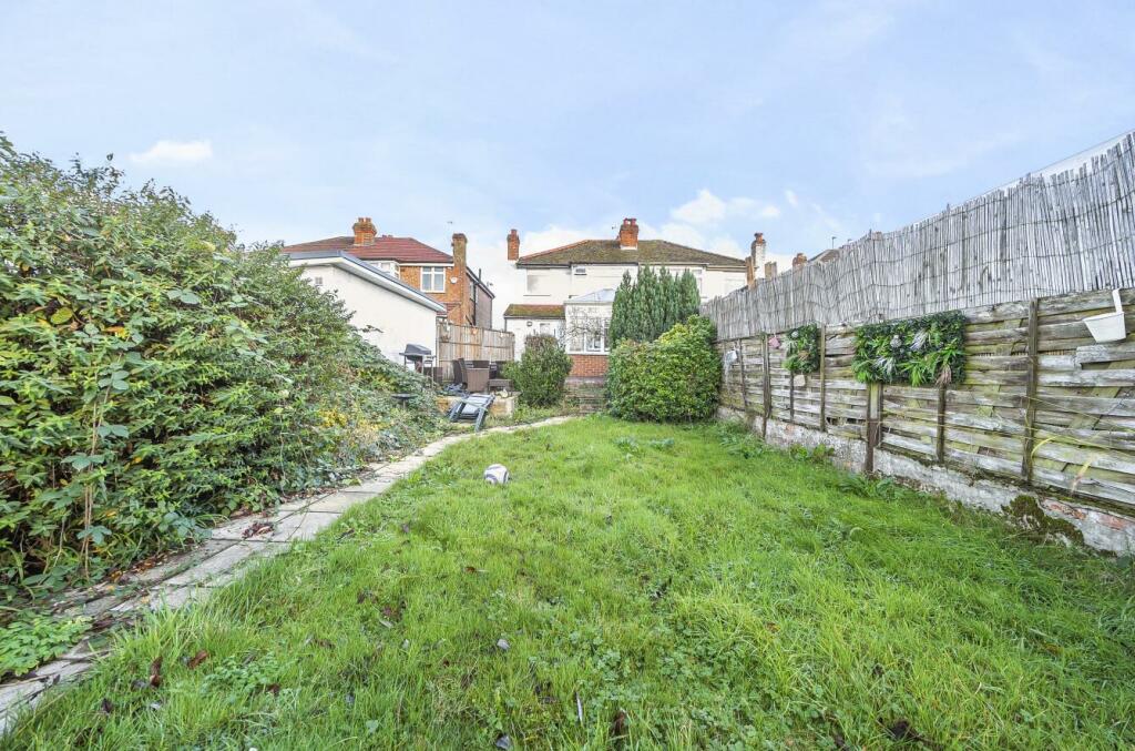 673f1b6709f14-l-1217050 (10).jpg