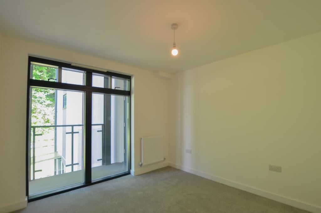To Book A Viewing Call TPS Lostwithiel on 01208 87
