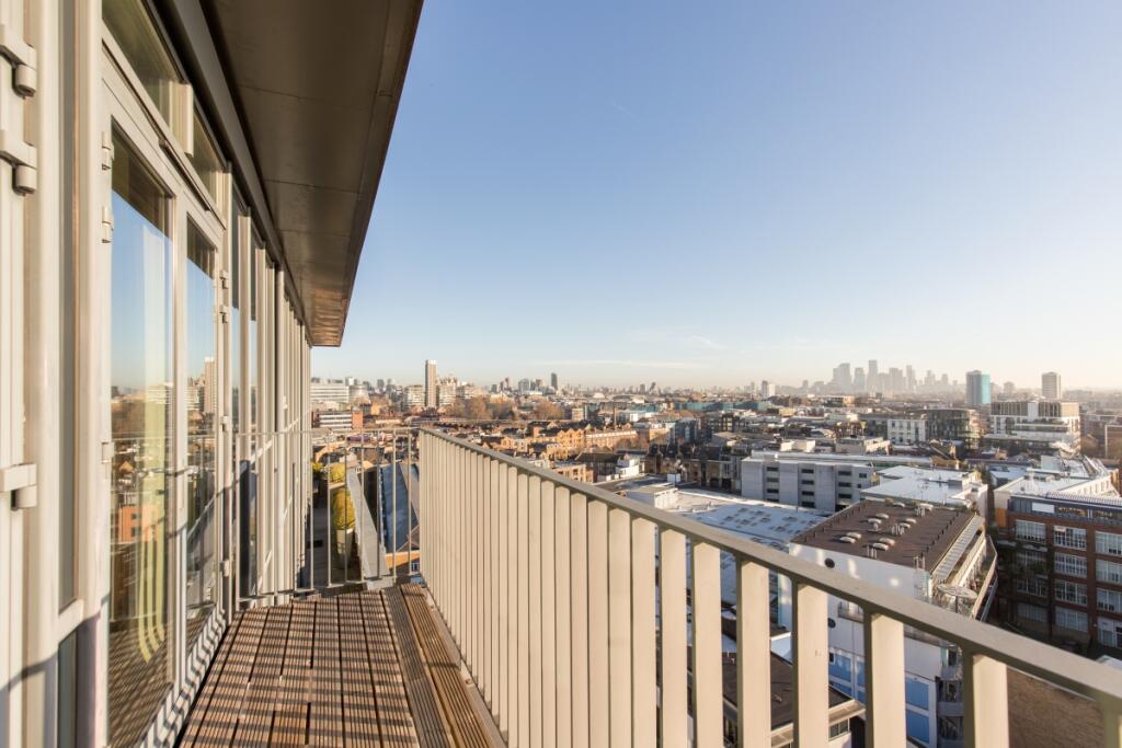 Antonine Heights ...