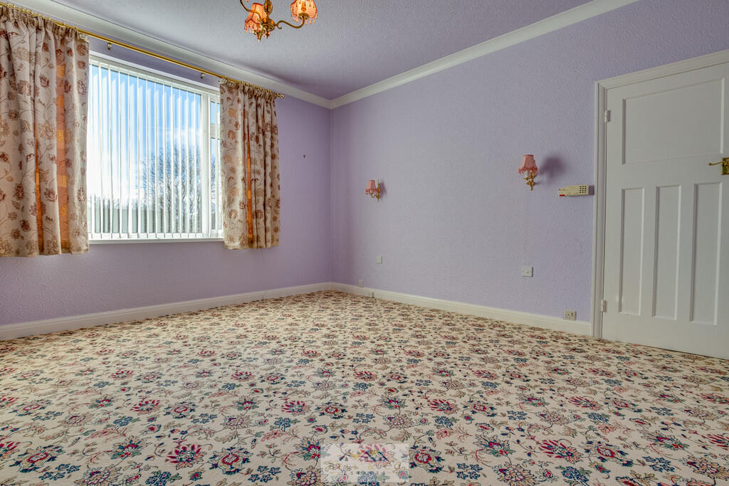 Bedroom 1.2