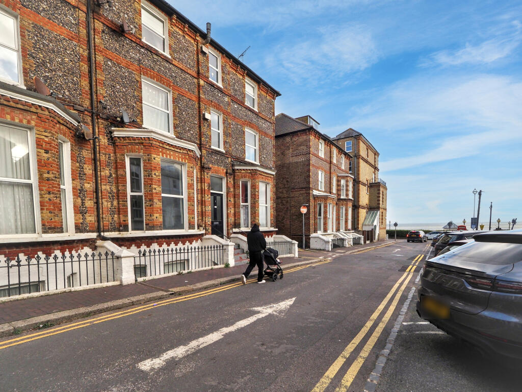 20251118050204_IMG_1773_CLk2F