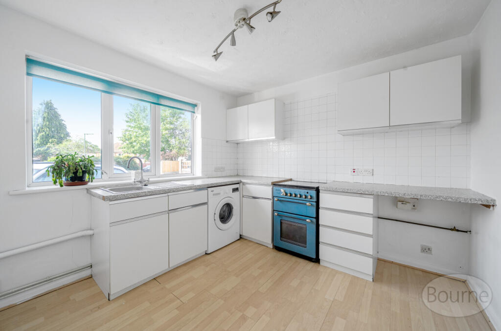 aae3e3ad-3241-491...