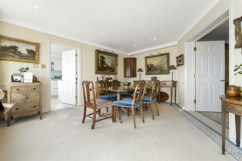 110 Moriconium Quay-24.jpg