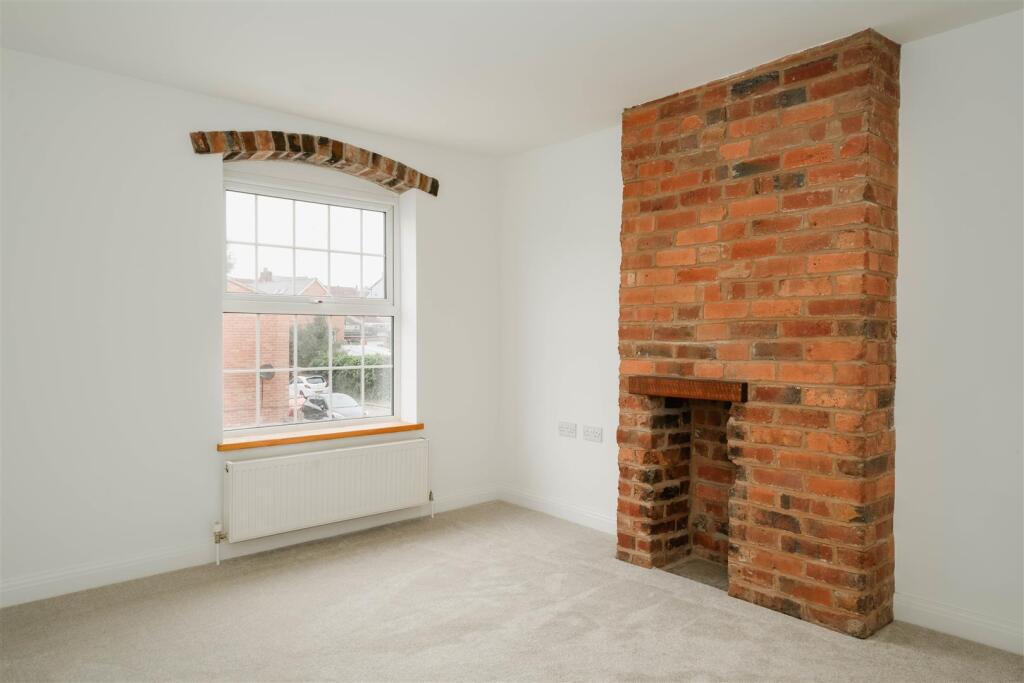 Bedroom1.jpg