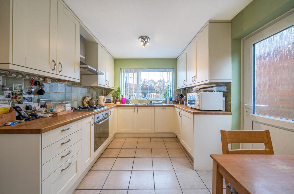 1387572-14-693703...