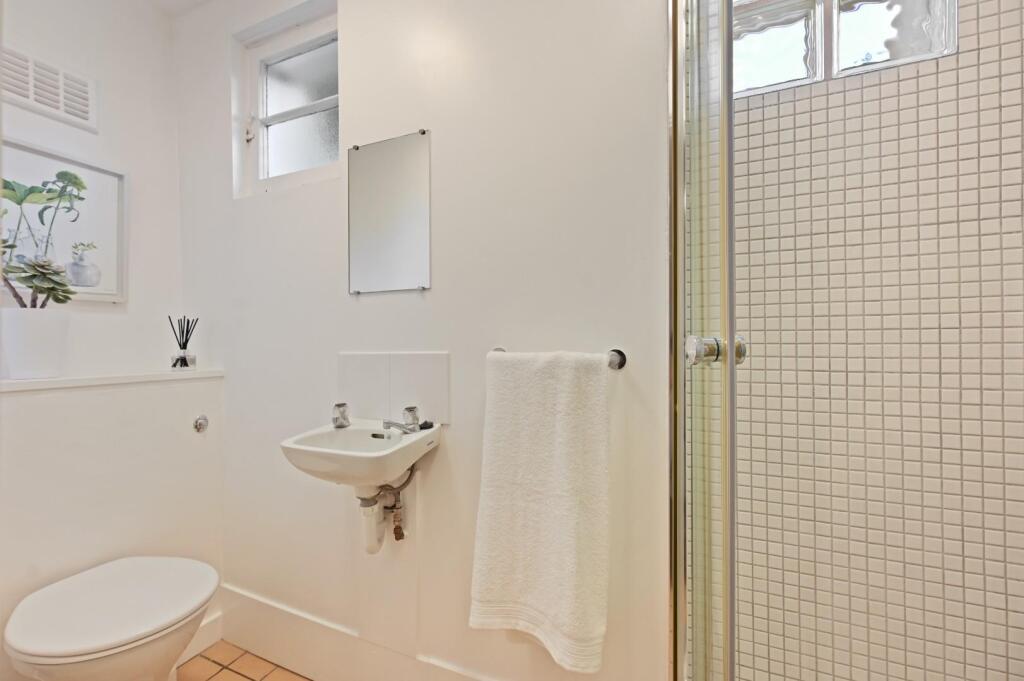 Sterndale Road - Downstairs Shower Room