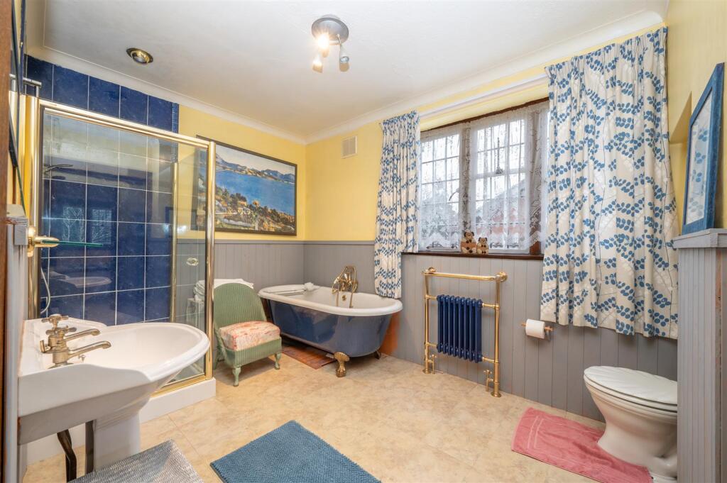 Jack-and-Jill Bathroom