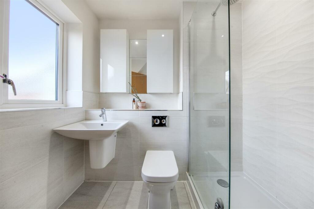 Flat 11, 1 Guardhouse Way - uYsL6XHyBtUeJK3b9HOq.j