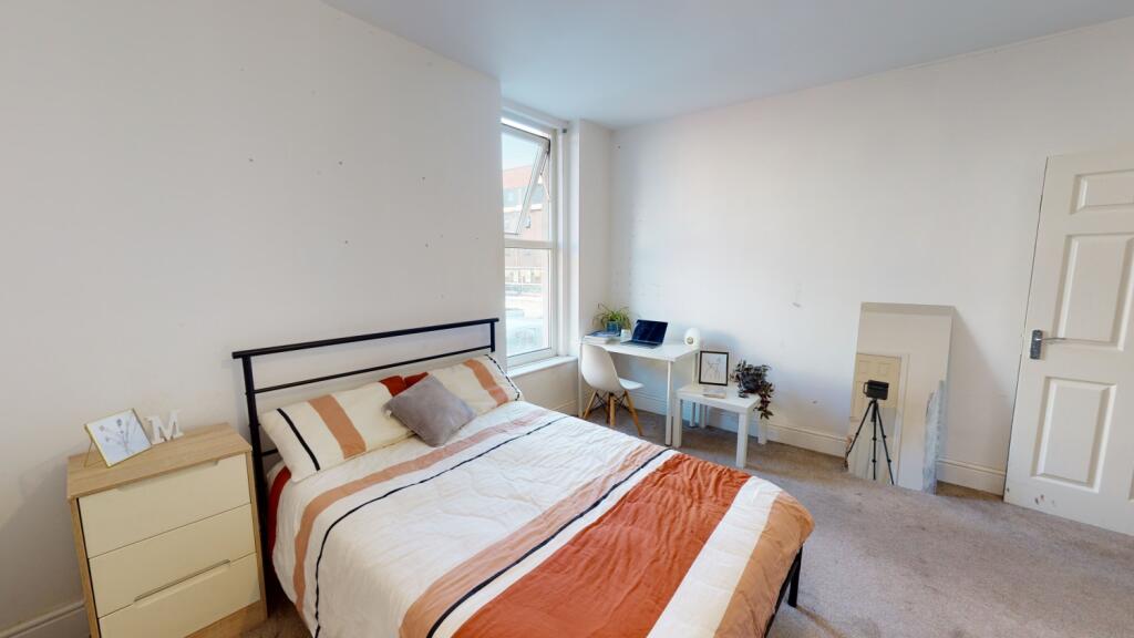 13-Christina-Terrace-Bedroom 2.
