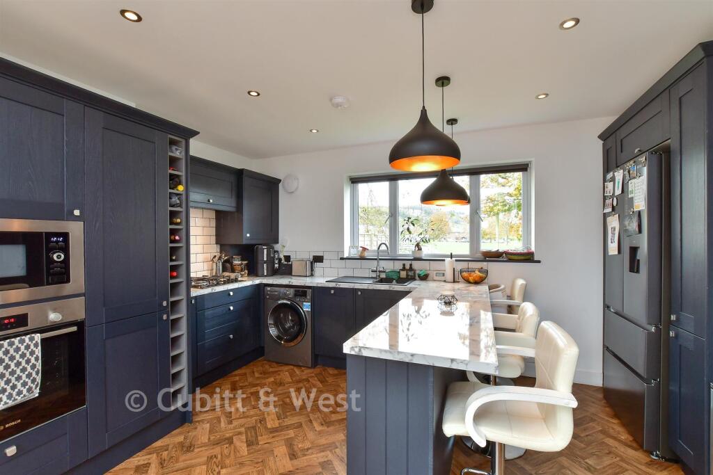 Lounge/ Kitchen/ Diner