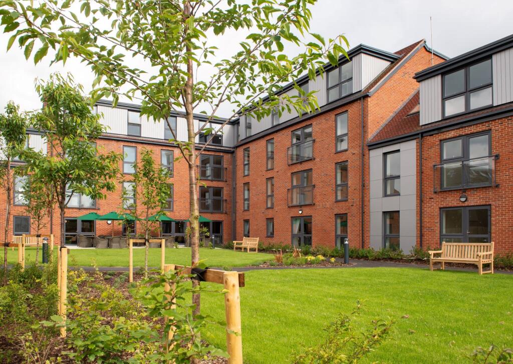 Violet Place Exterior