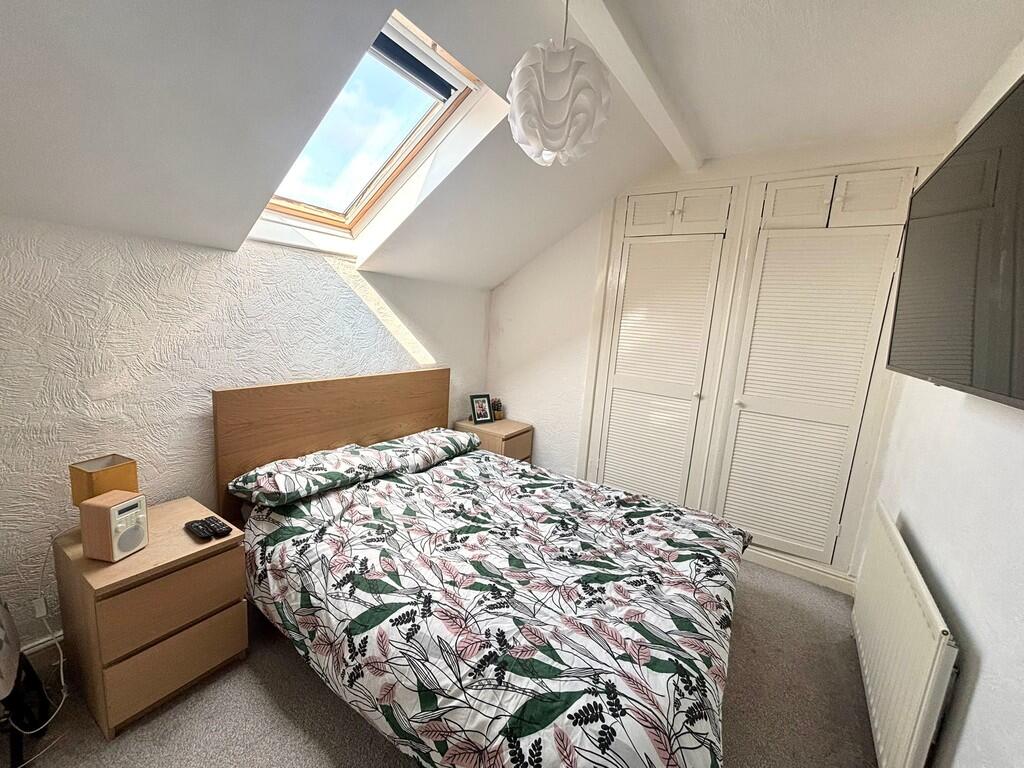bedroom 2.