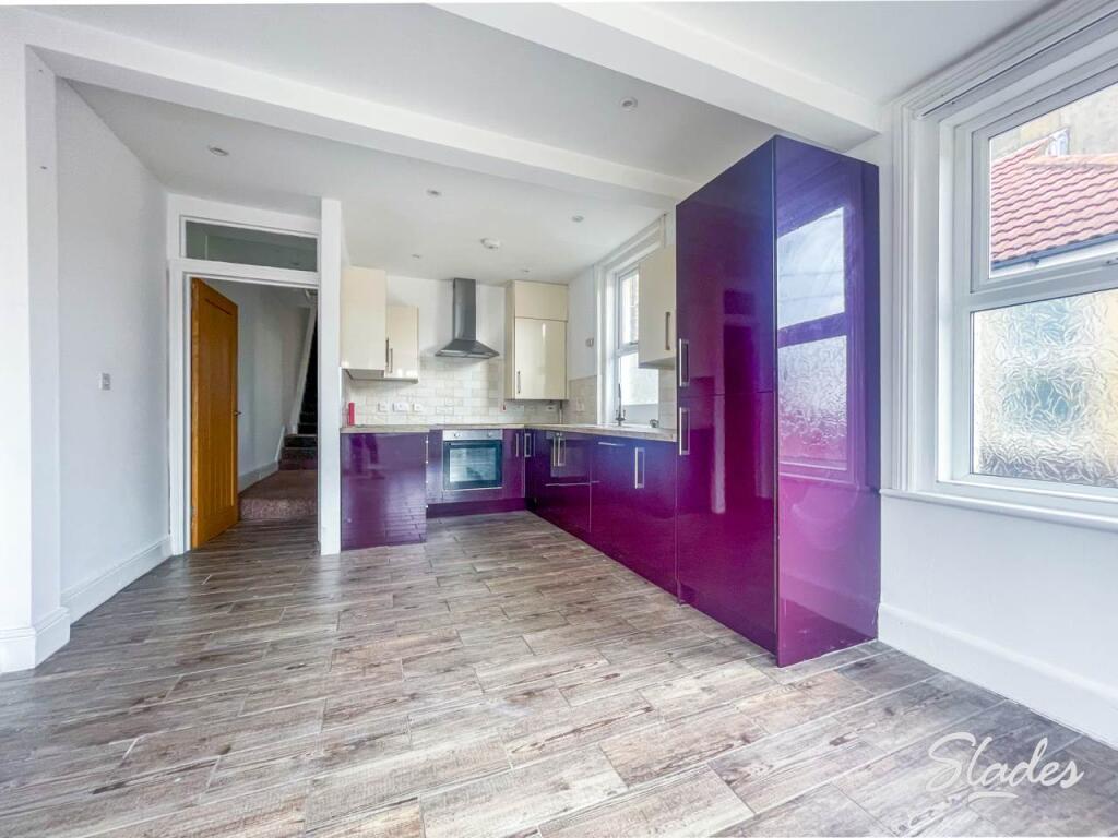 45 sbg kitchen main
