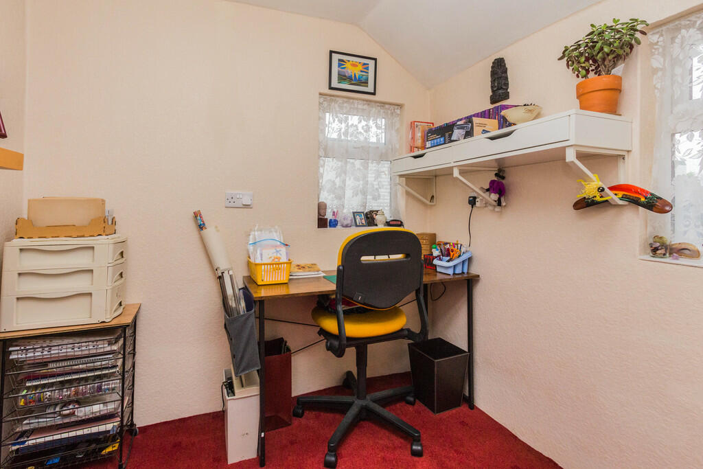 Home Office/Bedro...