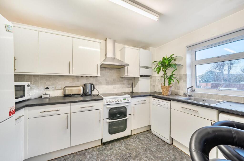 Davidson Frost-Wellings, DFW, September Way, Stanm