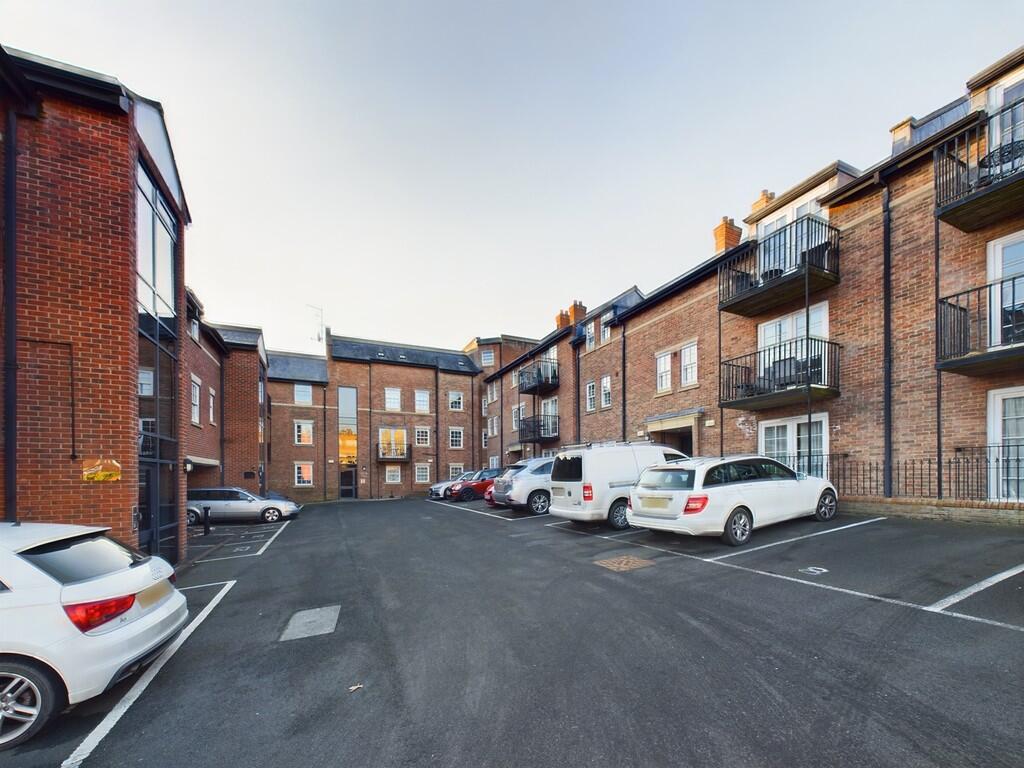 CAM01835G0-PR0146...