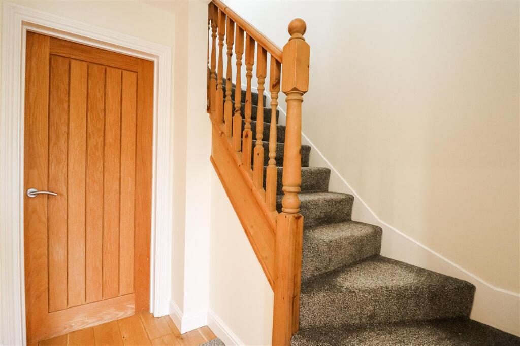 Hallway Wantage.jpeg