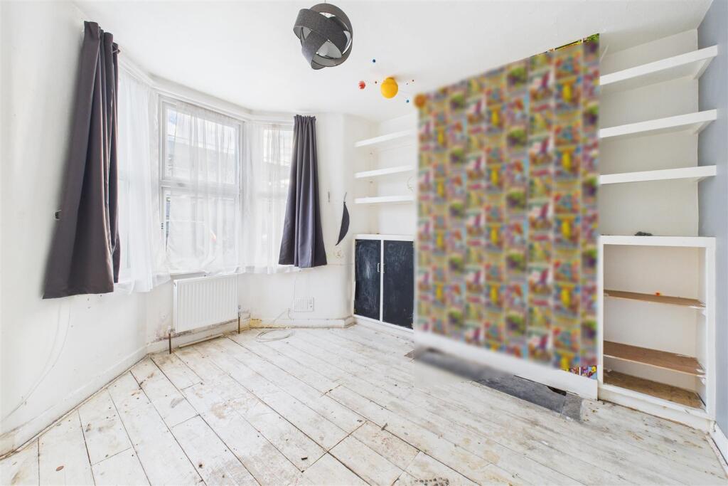 17 Kimberley Road Kingswood, Bristol, BS15 1RG | F