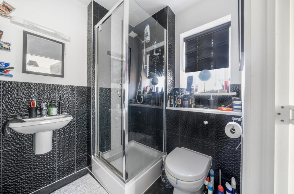 1311587-9-685d6df...