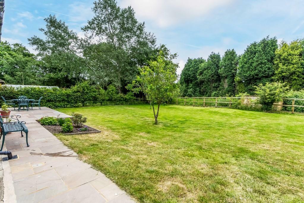 Rear Garden 2.jpg