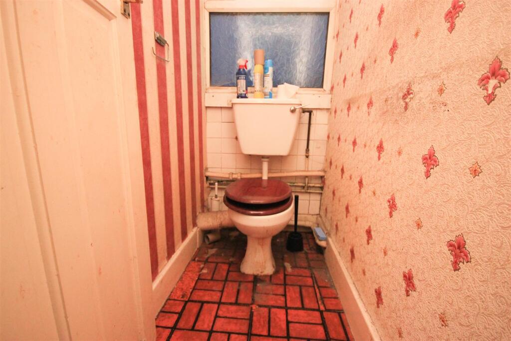 wc.JPG