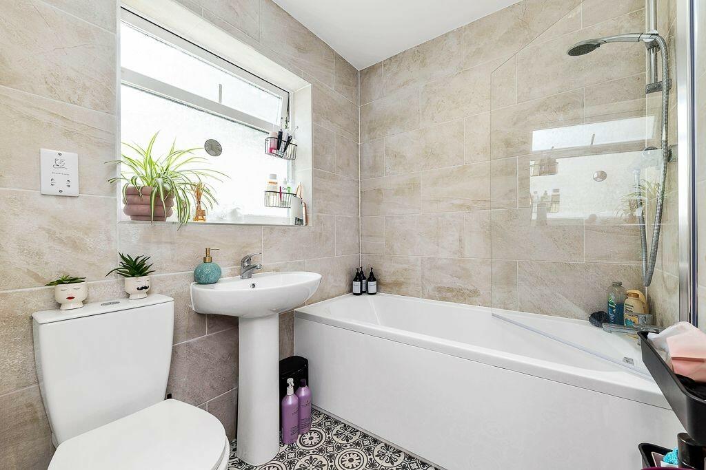 105 Barton Road, ...