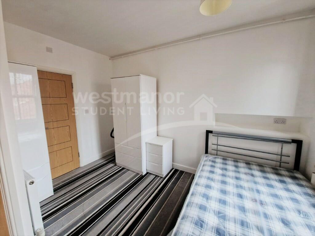 FLAT 10