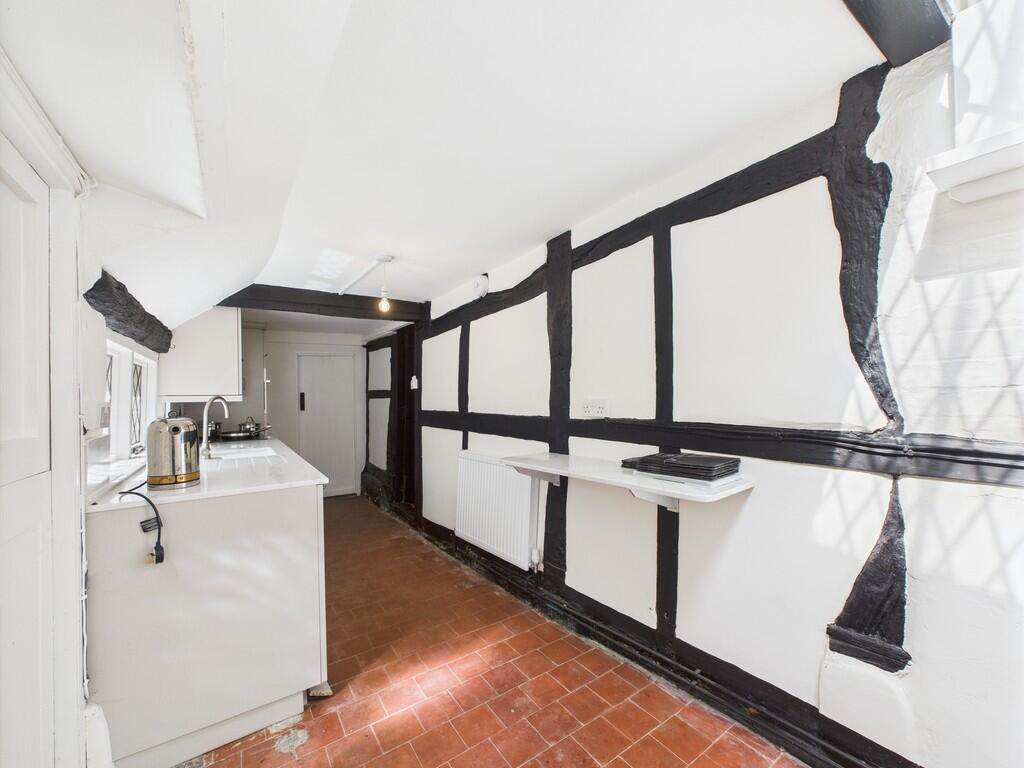 CAM04018G0-PR0258...