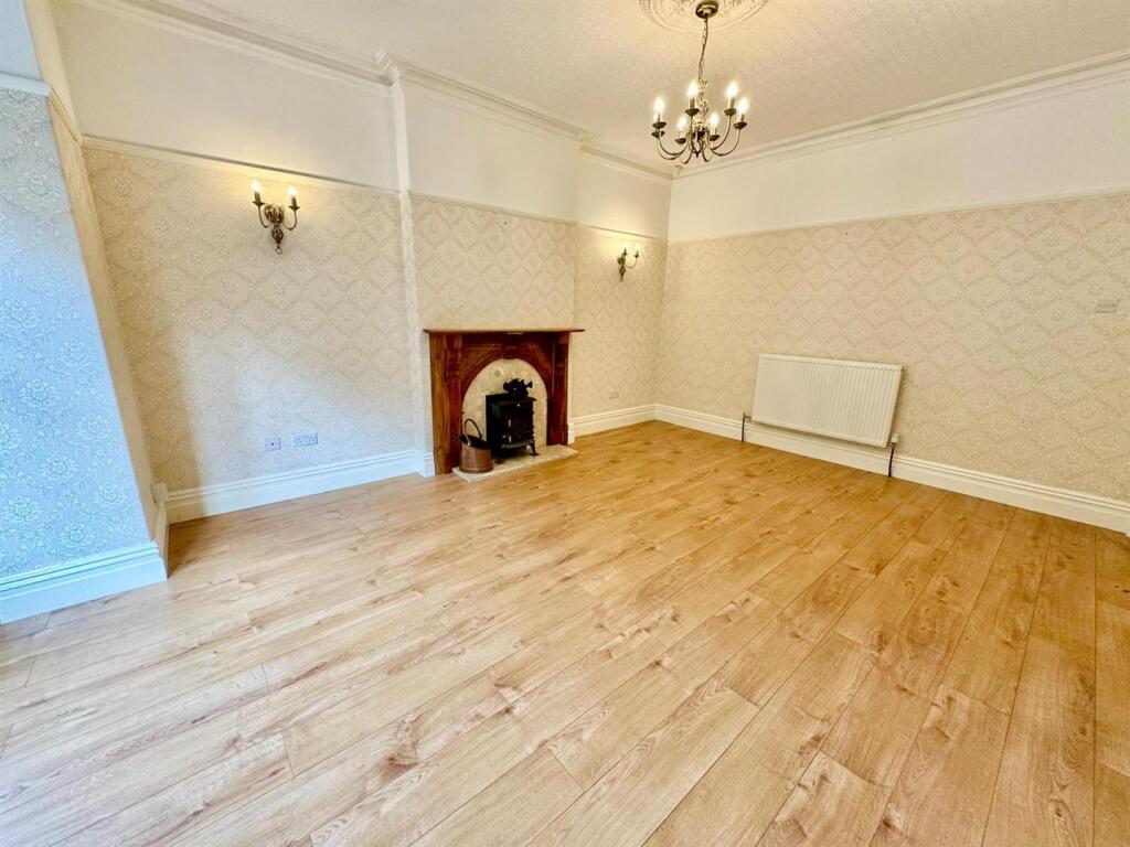 PHOTO-2025-06-10-21-02-40 (8).jpg