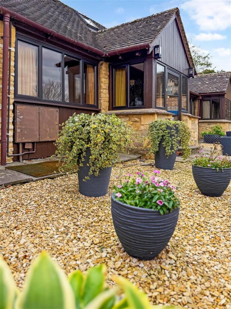 sketch_Ph14_6276122 (2).jpg