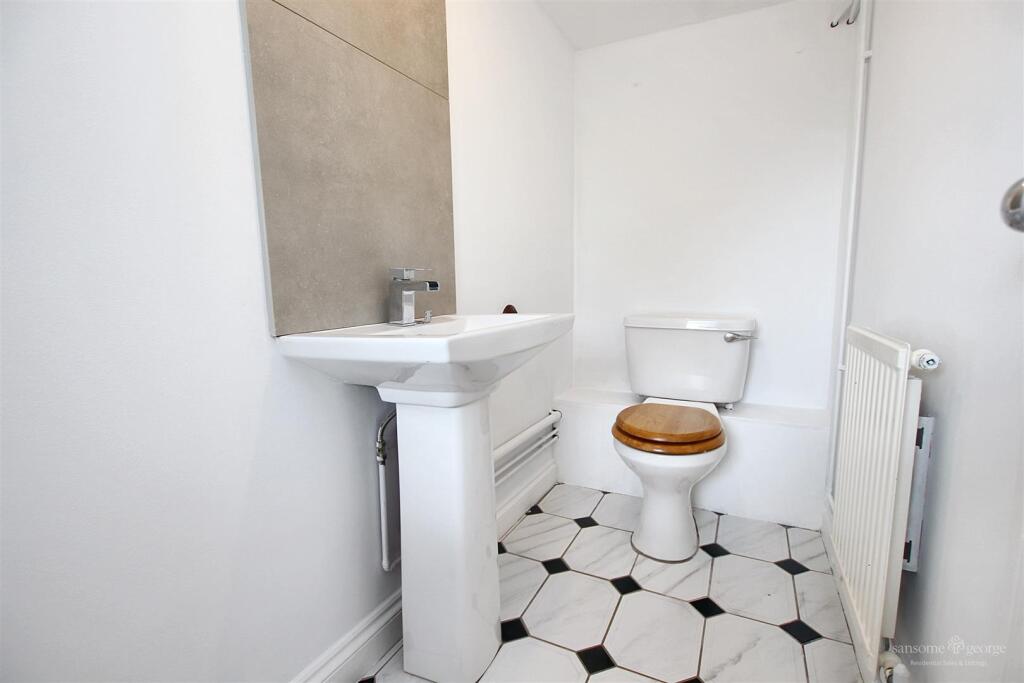 Basement WC