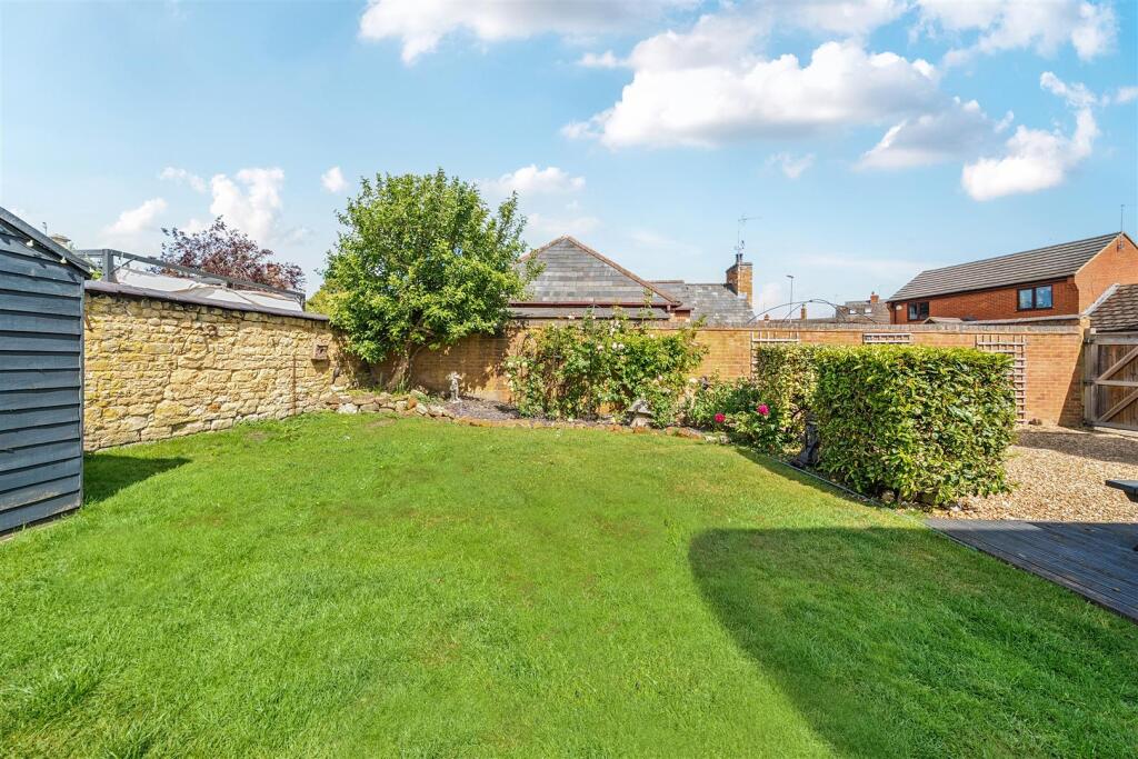 Rose Cottage, Browns Yard, Towcester (14).jpg