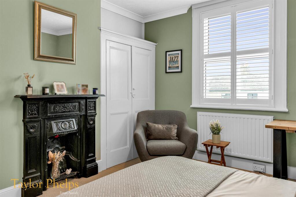 amended bedroom.jpg