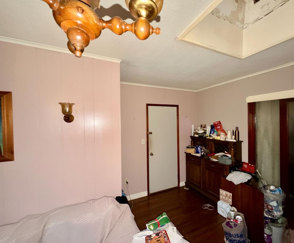 Living room 2