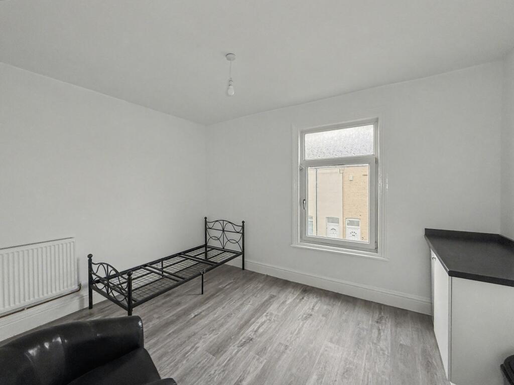 20251217184138 IMG 3548 HfUHg T202512181007.jpg