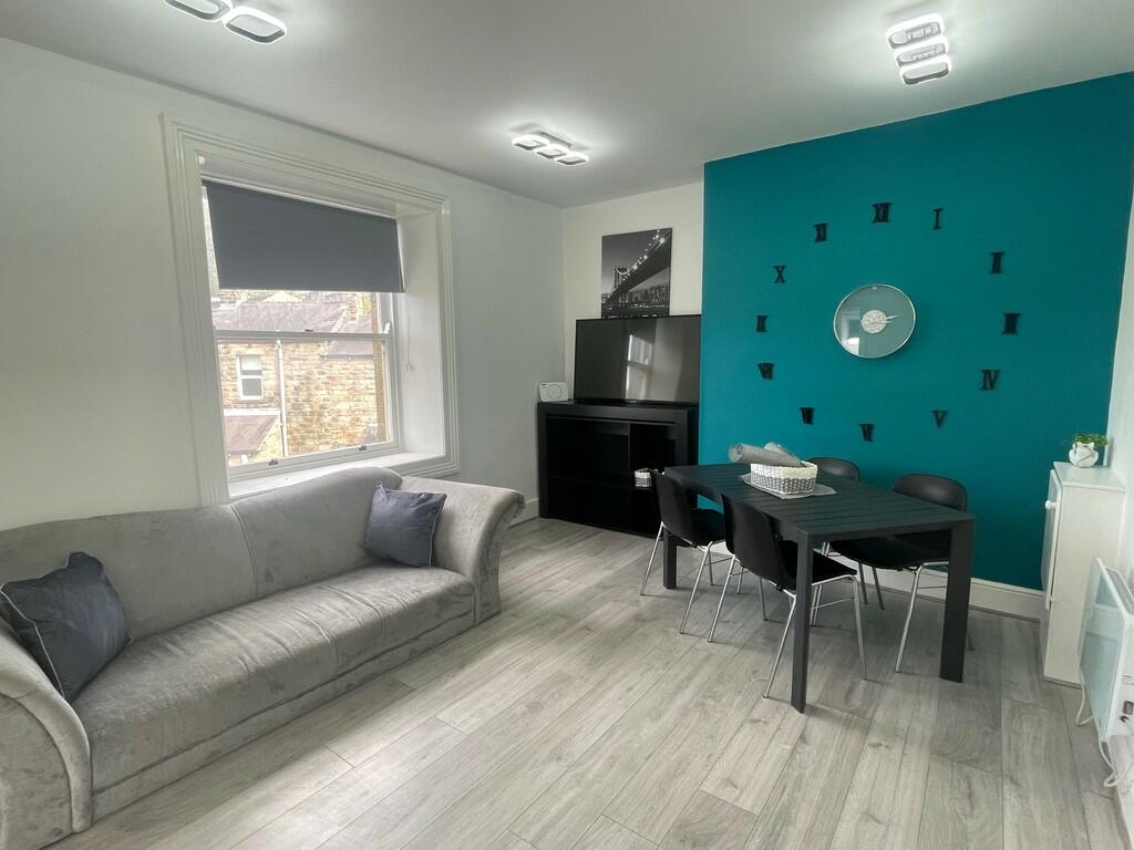 Station Road, Batley