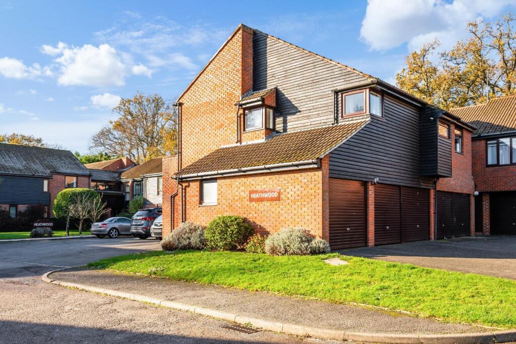 HEATHWOOD COURT
