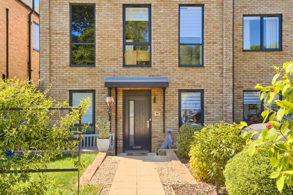 JAJ_GL10 3WB_0011.jpg