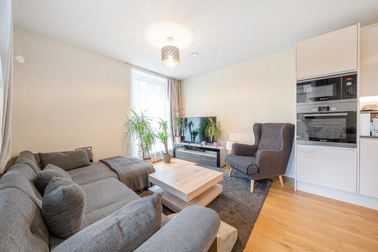 Isambard Court, Brentford, London, TW8