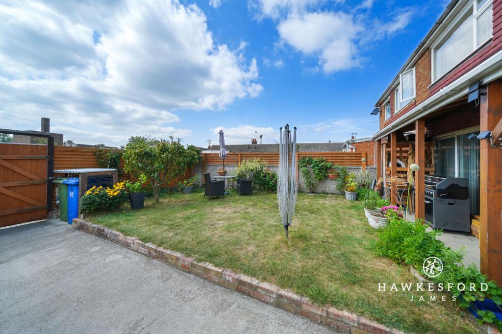 Queenborough Road - Garden