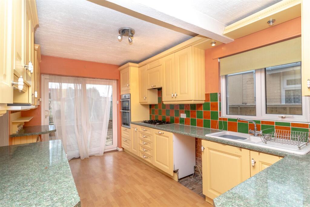 Sunningdale Rd-04.jpg